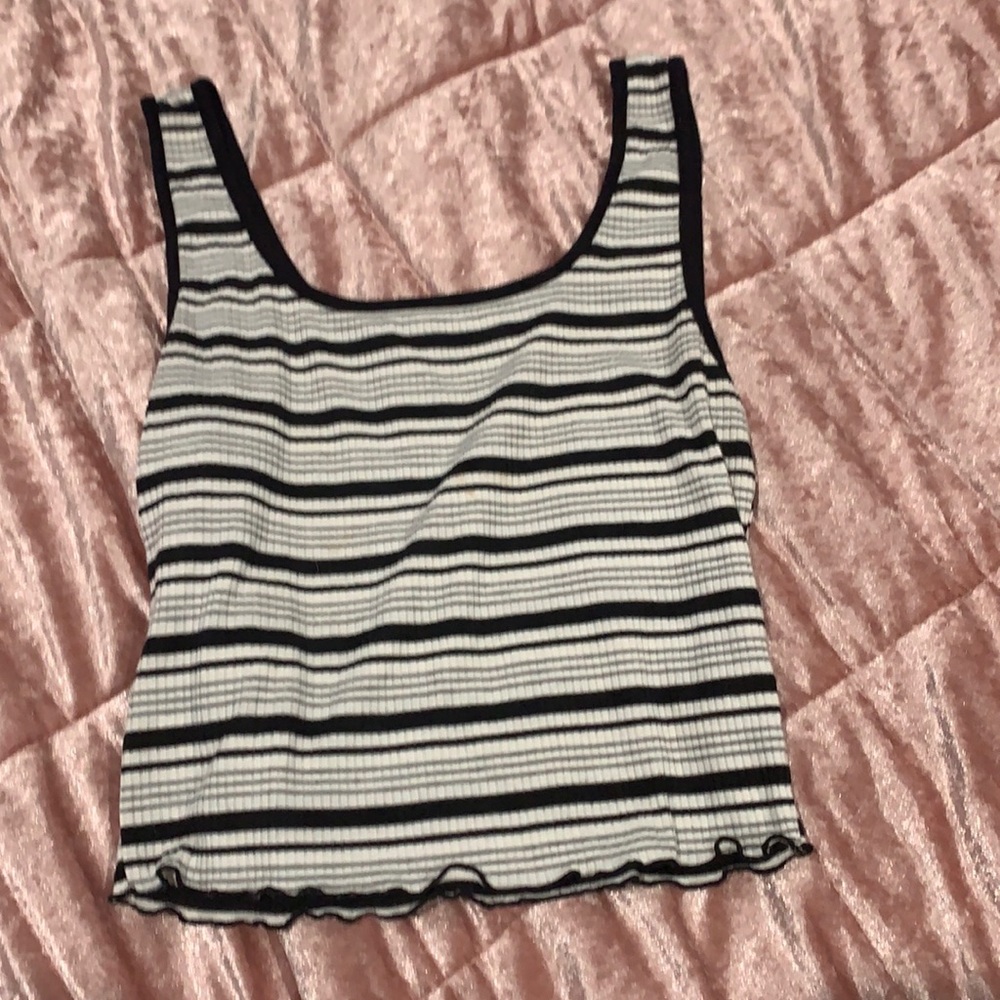 Caution to the wind cropped tank top